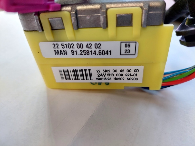 Řídící jednotka 24V D4S MAN 225102004202 / 81258146041 / 81.25814.6041 / 5HB009921-01 (3H)