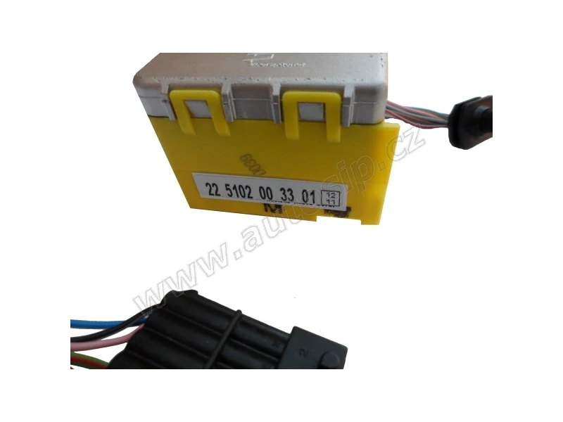 Řídicí jednotka pro Airtronic D2 24V IVECO 225102003301 / 225102001301 (3CH)